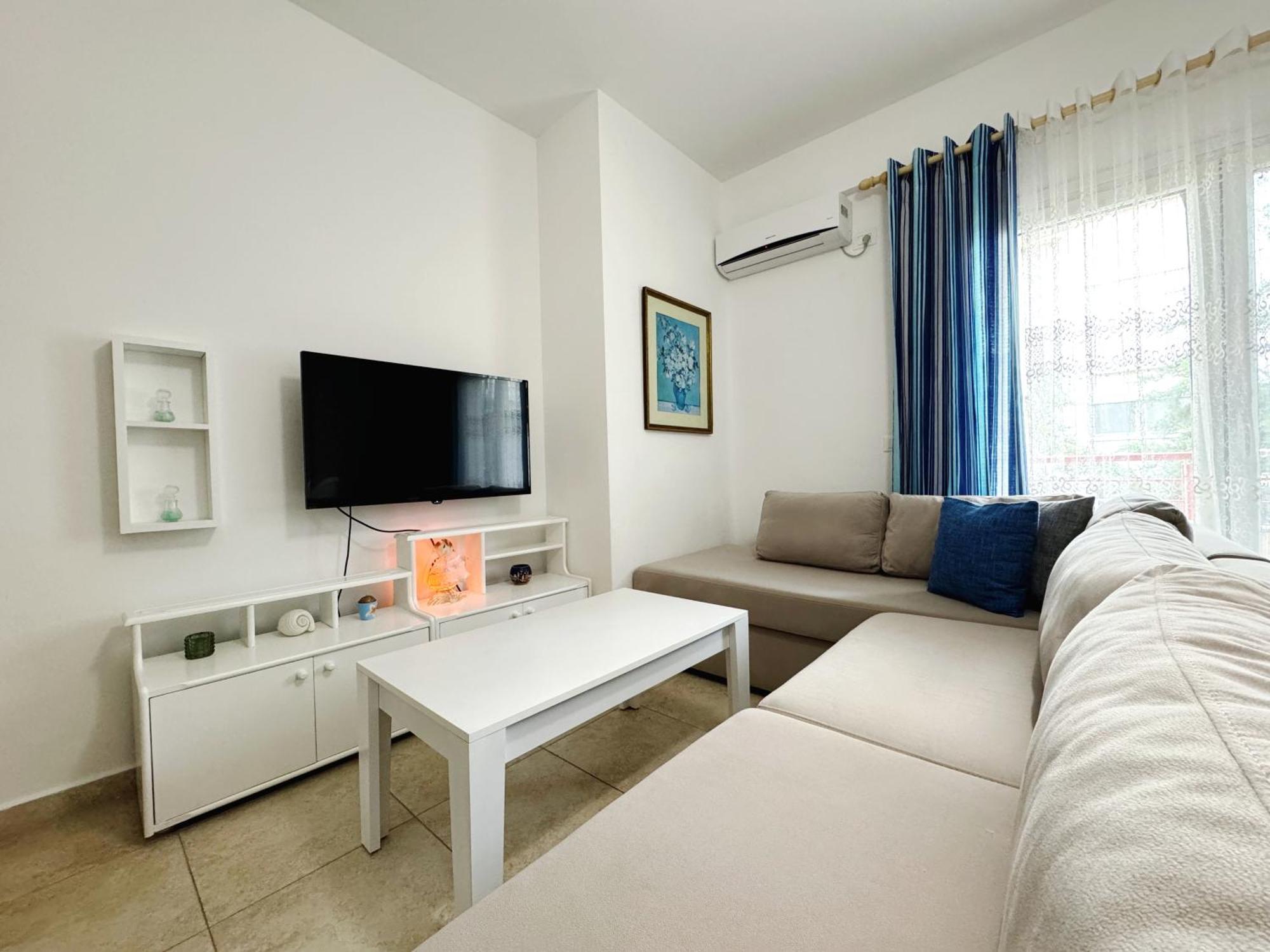 Celeste Bay Apartment Avlonya Dış mekan fotoğraf